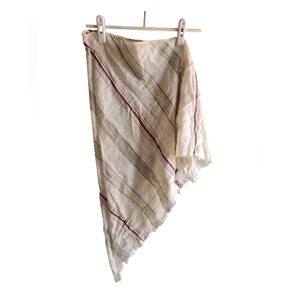 JJill SCARF